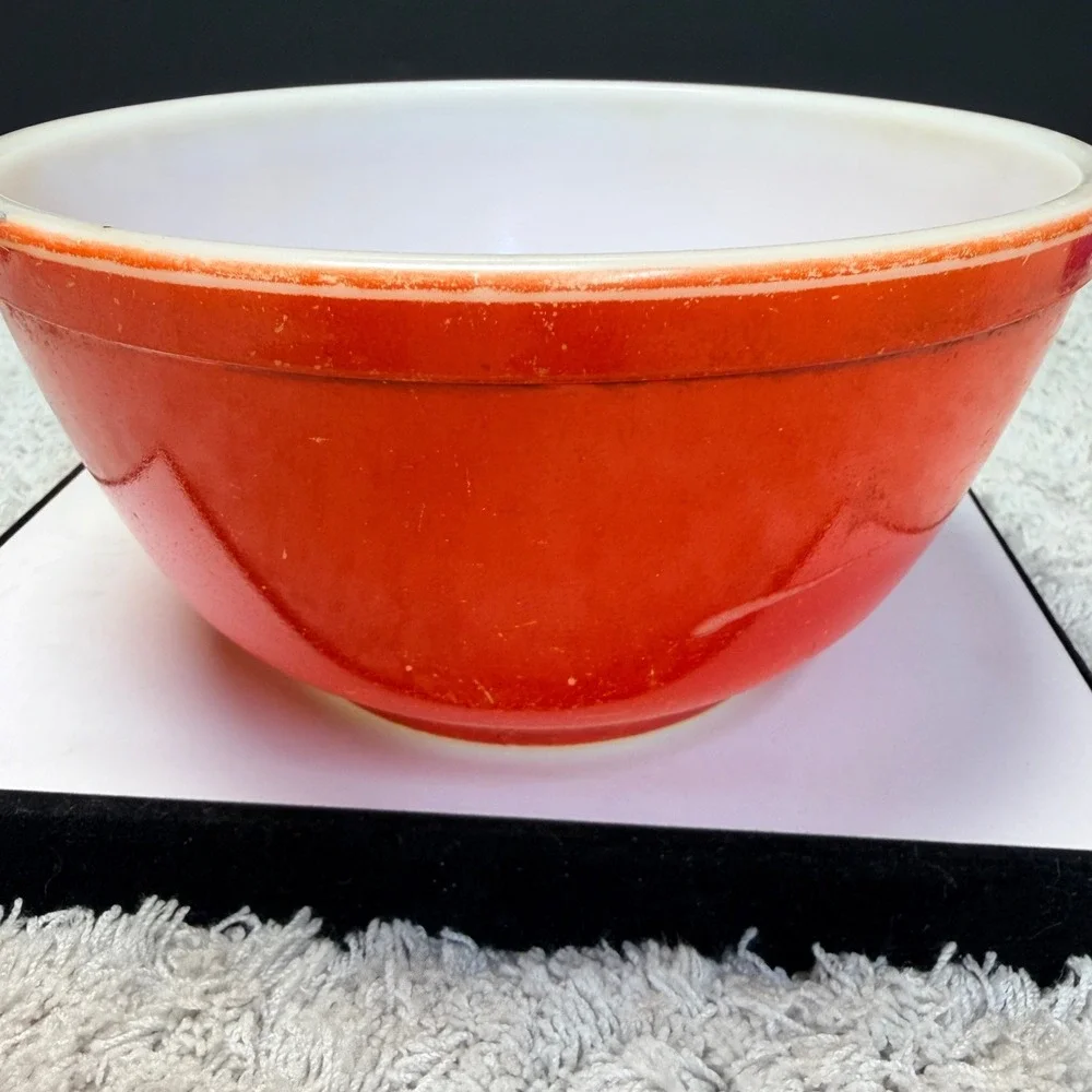Vintage Pyrex Primary Red  Mixing Bowl 8.5